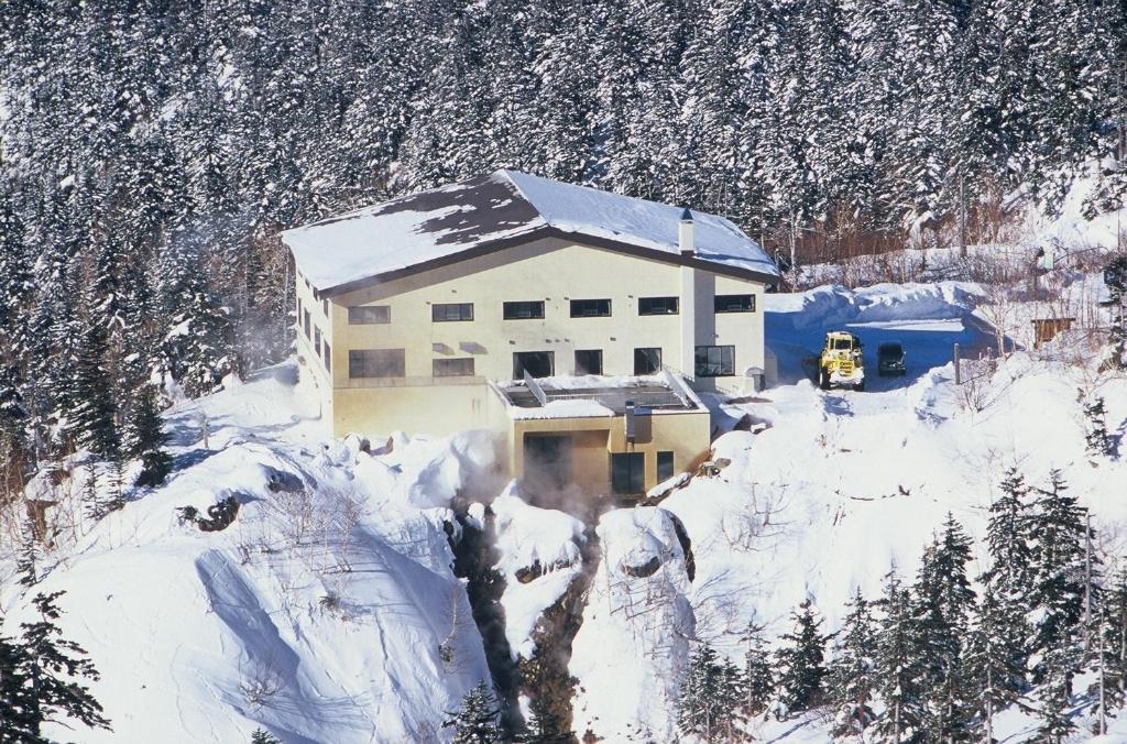 ホテル 凌雲閣 上富良野町 エクステリア 写真