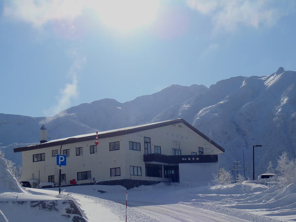 ホテル 凌雲閣 上富良野町 エクステリア 写真