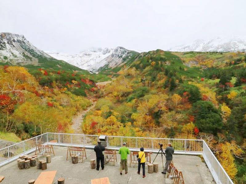 ホテル 凌雲閣 上富良野町 エクステリア 写真